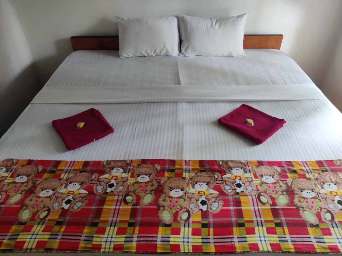 Catch The Ella Train Hostel Kandy Exterior foto