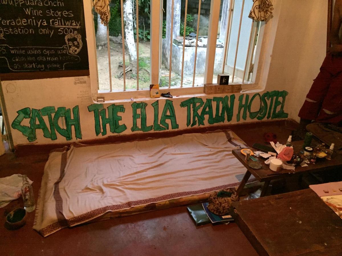 Catch The Ella Train Hostel Kandy Exterior foto